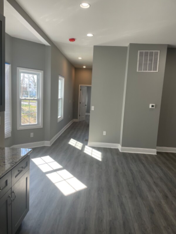 Building Photo - 612 Chestnut Hill Ave