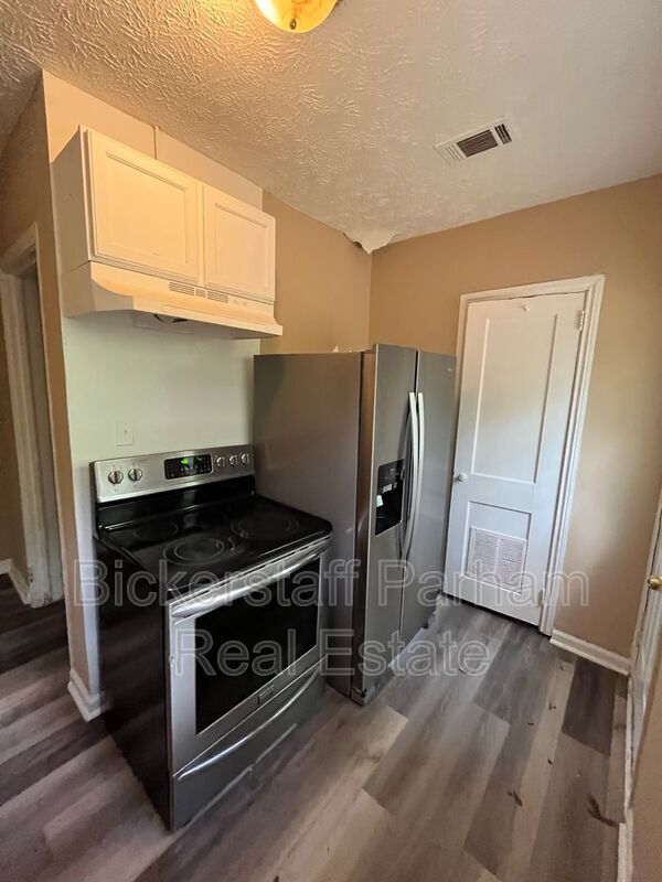 Building Photo - 39 Muscogee Dr
