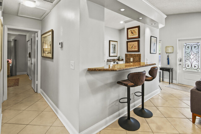 Building Photo - 9145 Beverly Ct