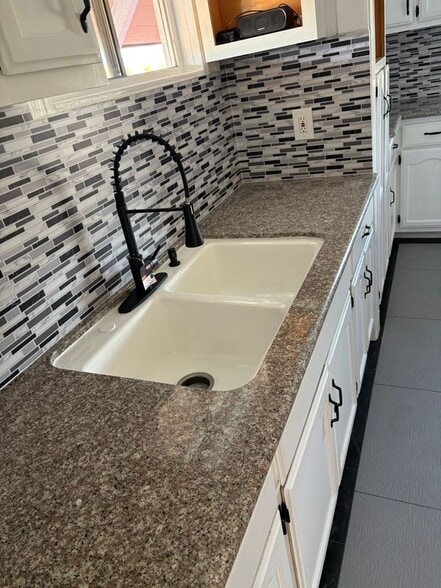 Building Photo - 3624 Arlington Ave