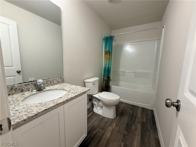 Building Photo - 324 NW 3rd Ln