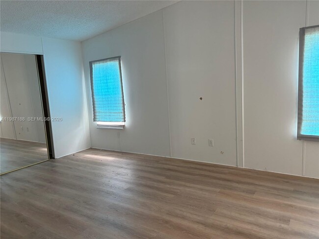 Building Photo - 35303 SW 180th Ave