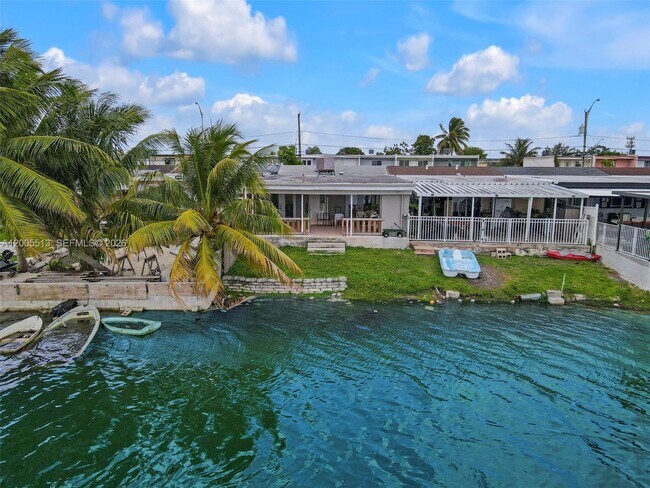 Building Photo - 862 W 79th St