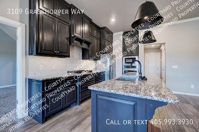 Building Photo - 3109 Grasshopper Wy