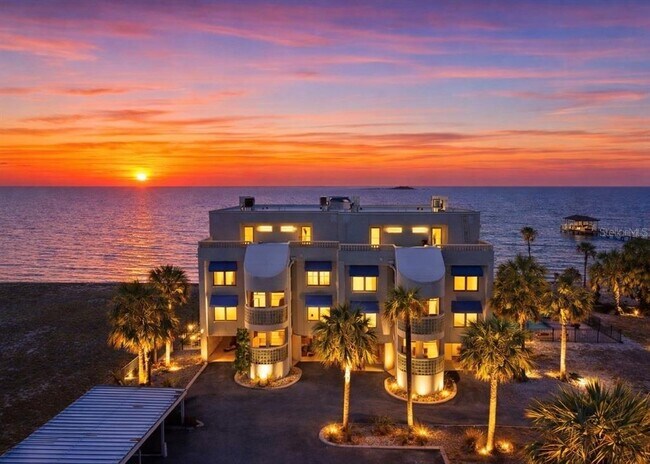 Building Photo - 6504 Surfside Blvd