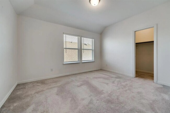 Building Photo - 1726 Cherub Cheer Row