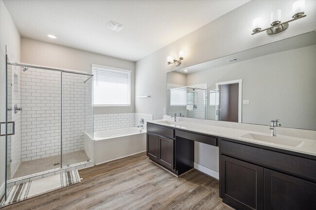 Building Photo - 29227 Alpine Garden Dr