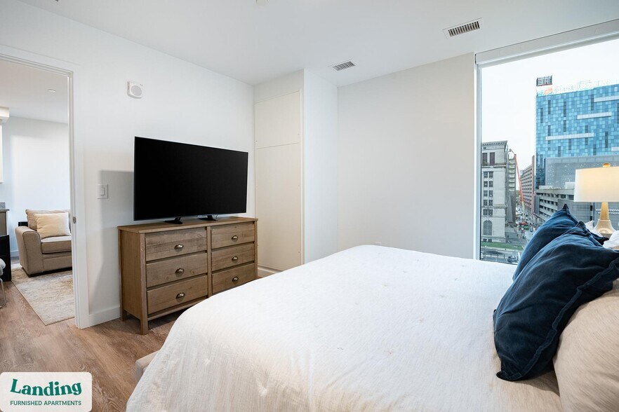 Building Photo - 310 Gratiot Ave