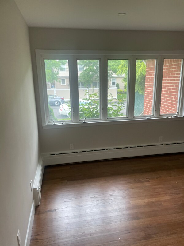 Building Photo - 0 Clawson St