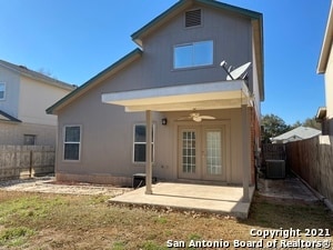 Building Photo - 1326 Dezarae St