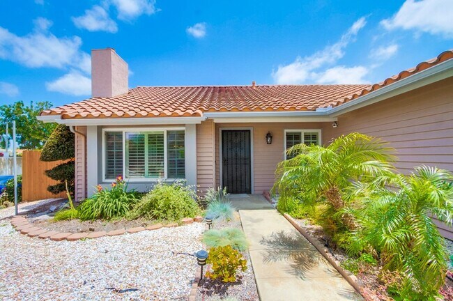 Building Photo - Single Story Oceanside Home Available July...