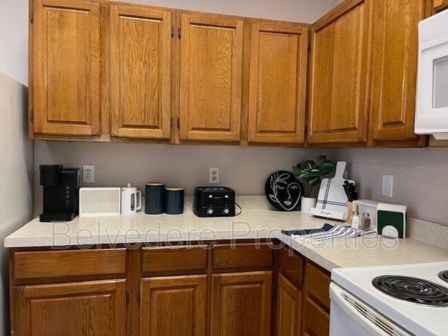 Building Photo - 3607 McCuiston Rd