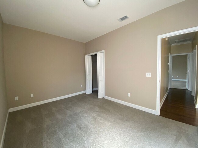 Building Photo - Welcome to Griffin Park in Hinesville!
