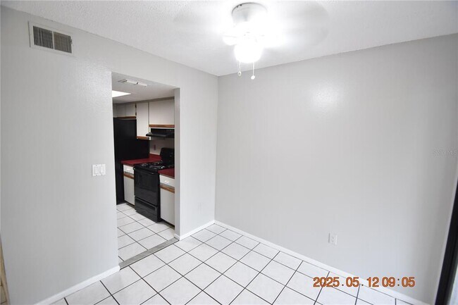 Building Photo - 2501 E Stanley Matthew Cir