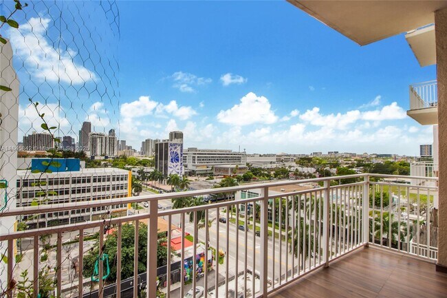Building Photo - 2275 Biscayne Blvd Blvd