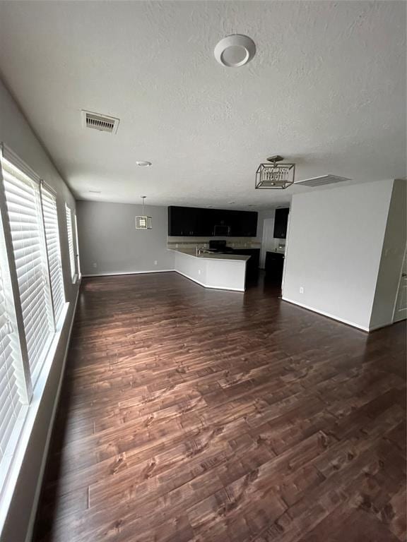 Building Photo - 15827 Copper Oak Ln