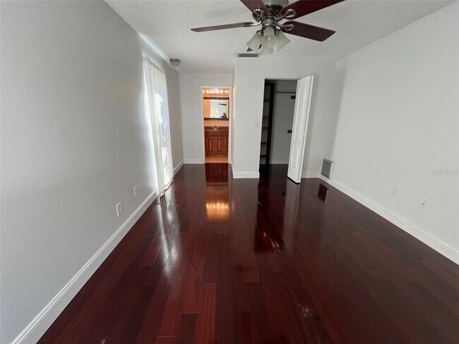 Building Photo - 11177 Bella Loma Dr