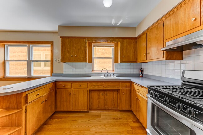 Building Photo - 5328 Latrobe Ave