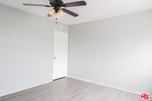 Building Photo - 45809 Evelyn Ct