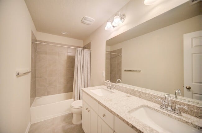 Building Photo - 8842 White Crown