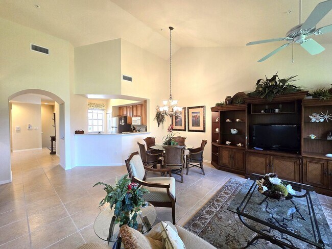 Building Photo - ** PELICAN LANDING ** 3 BED / 2 BATH - GARAGE - AMAZING AMENITIES - FURNISHED - ANNUAL RENTAL