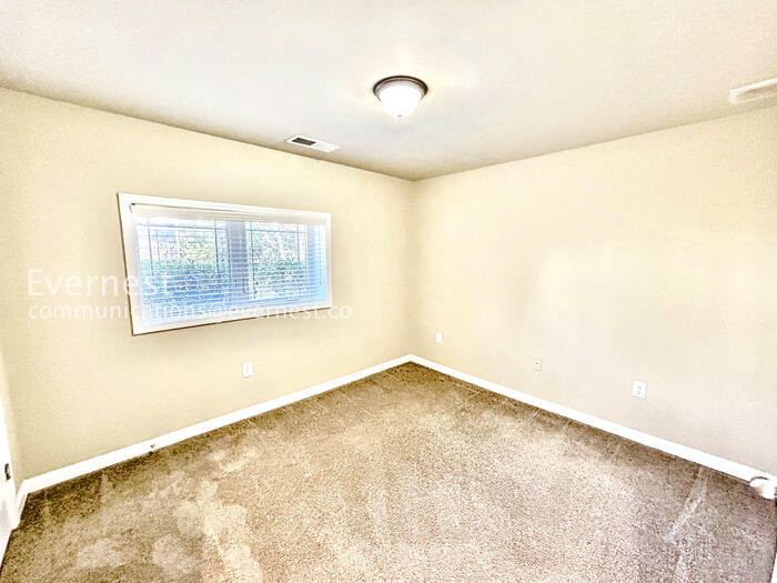 Building Photo - 1428 Olden Ln