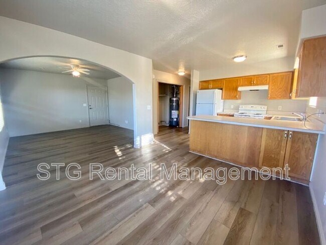 Building Photo - 473 E 1100 S