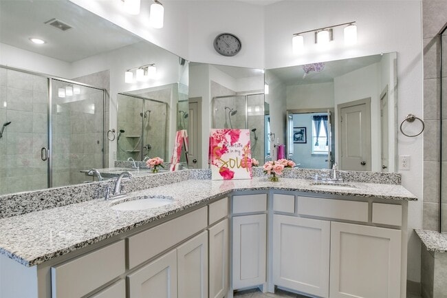 Building Photo - 1213 Casselberry Dr