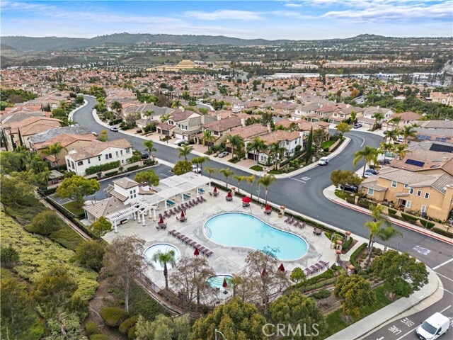 Building Photo - 27672 Daisyfield Dr