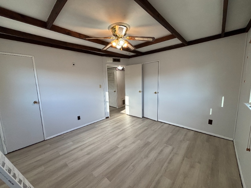 Building Photo - 2030 Eastman Ave