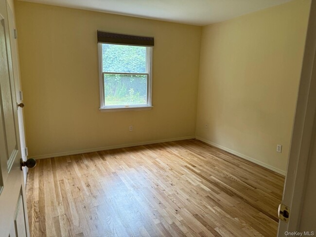 Building Photo - 124 Sylvan Ave