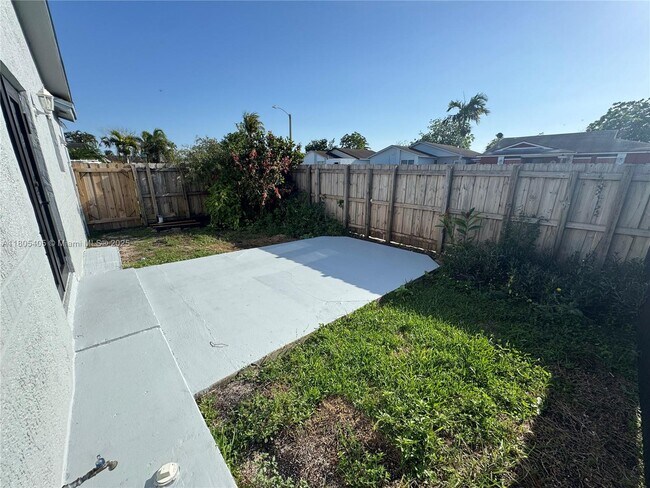 Building Photo - 12237 SW 193rd St