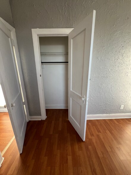 Building Photo - 366 4th Ave