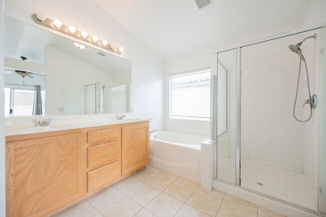 Building Photo - 3 bedroom - 2 story home located in 89141