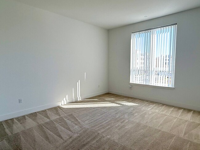 Building Photo - $3990 / 3 BR - GORGEOUS 2020 MODEL CONDO IN THE WARM SPRINGS AREA OF SOUTH FREMONT