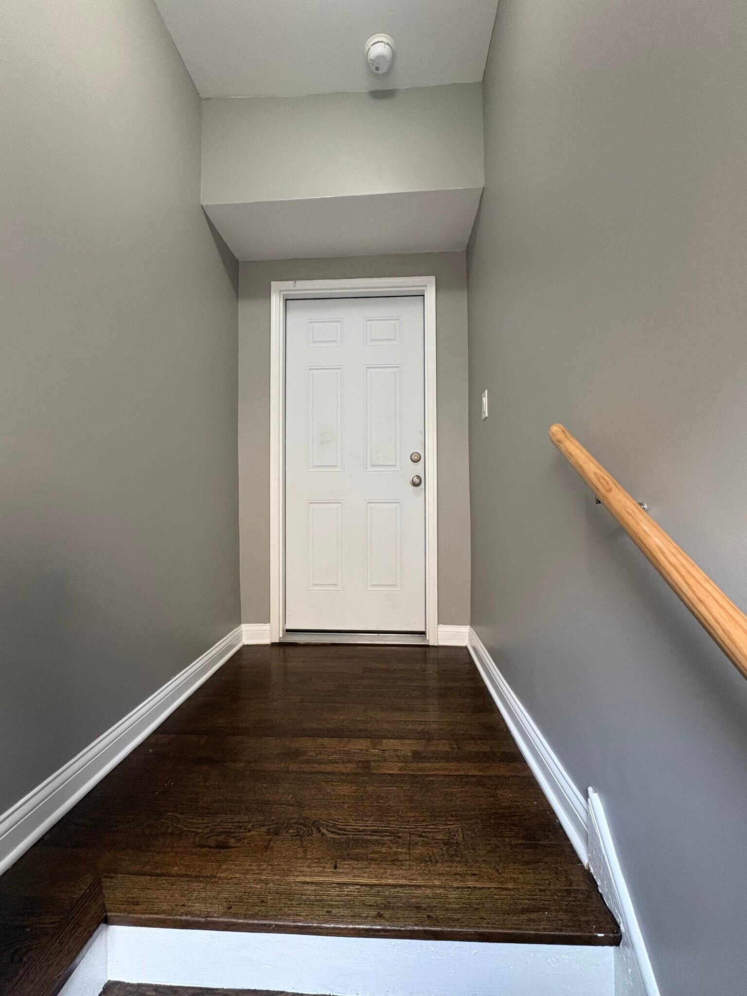 Building Photo - 7414 S Maryland Ave