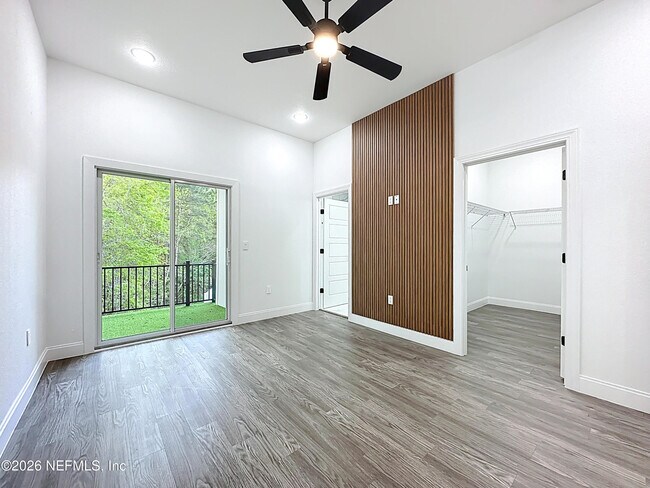 Building Photo - 8912 Hogan Rd