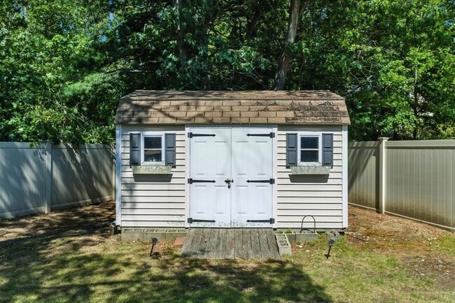 Building Photo - 18 Arthur G Pernokas Dr