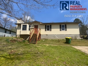 Building Photo - 38 Compass Point St