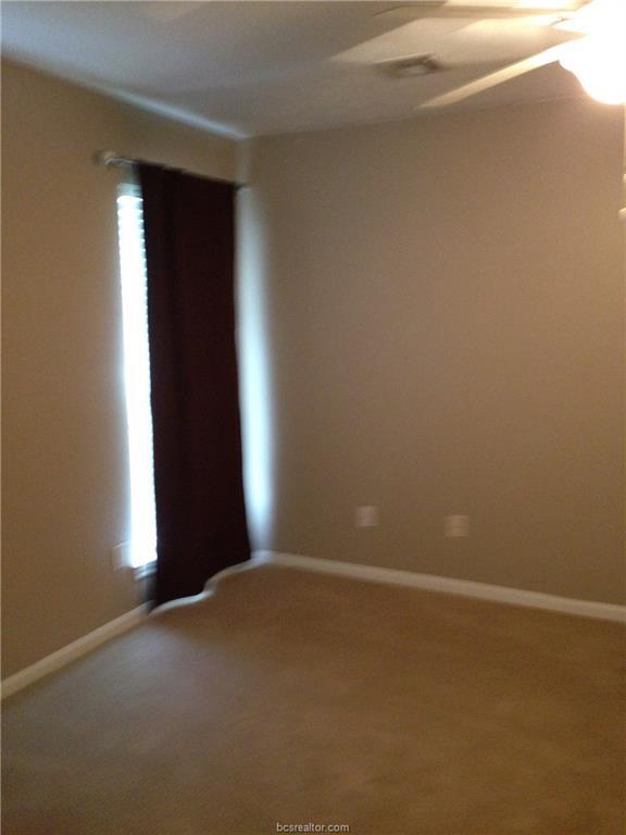Building Photo - 2412 Pintail Loop