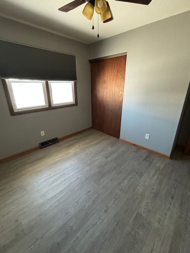 Building Photo - 3 Bedroom Home w/ Garage in Marion, IA