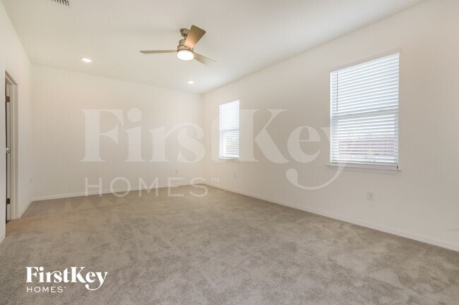 Building Photo - 113 Windsor Reserve Dr