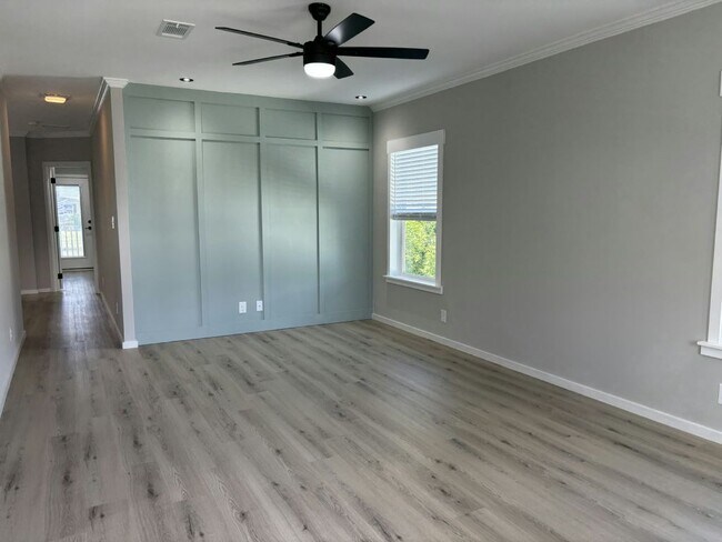 Building Photo - 7300 20th St