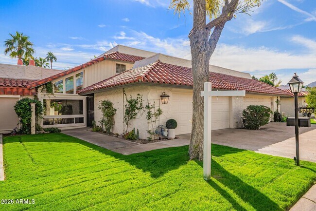 Building Photo - 5730 N Scottsdale Rd