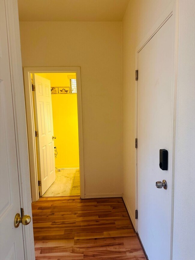 Building Photo - Rancho Sahuarita Home - Lovely 2 Bedroom Plus Den -AVAILABLE JAN 3rd!