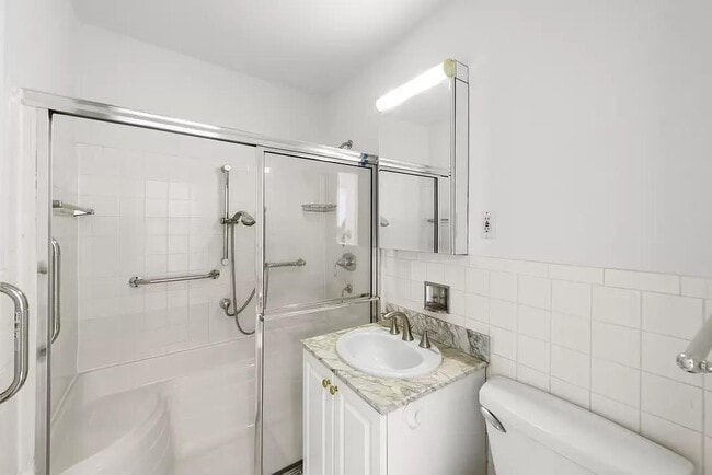 Building Photo - 205 West End Ave