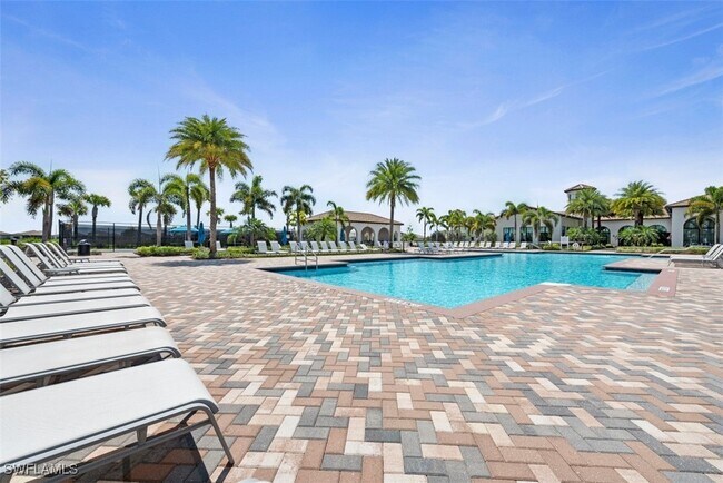 Building Photo - 5642 Carrara Dr