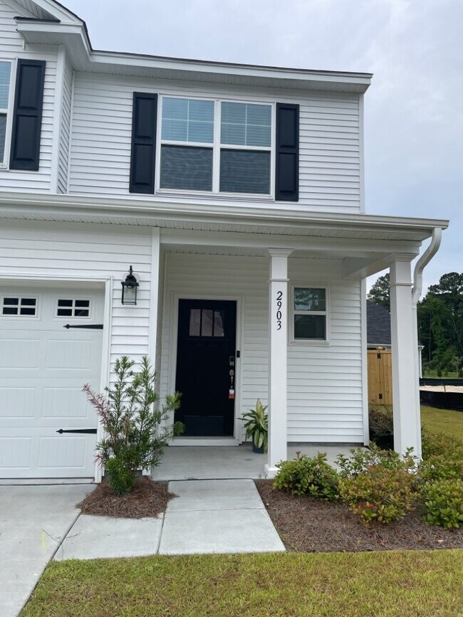 Building Photo - 2903 Siebold Dr