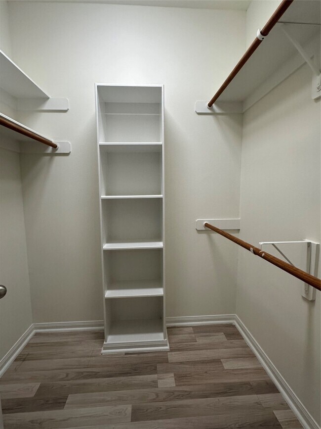 Building Photo - 20206 Windsor Trace Ln