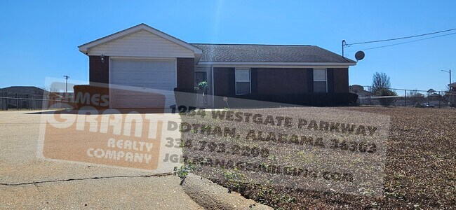 Building Photo - 312 Joe Walding Dr